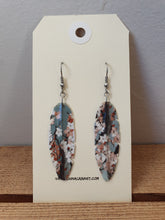 Load image into Gallery viewer, Washi Feather Style Earrings © - Sakura
