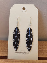 Load image into Gallery viewer, Washi Feather Style Earrings © - Nordica
